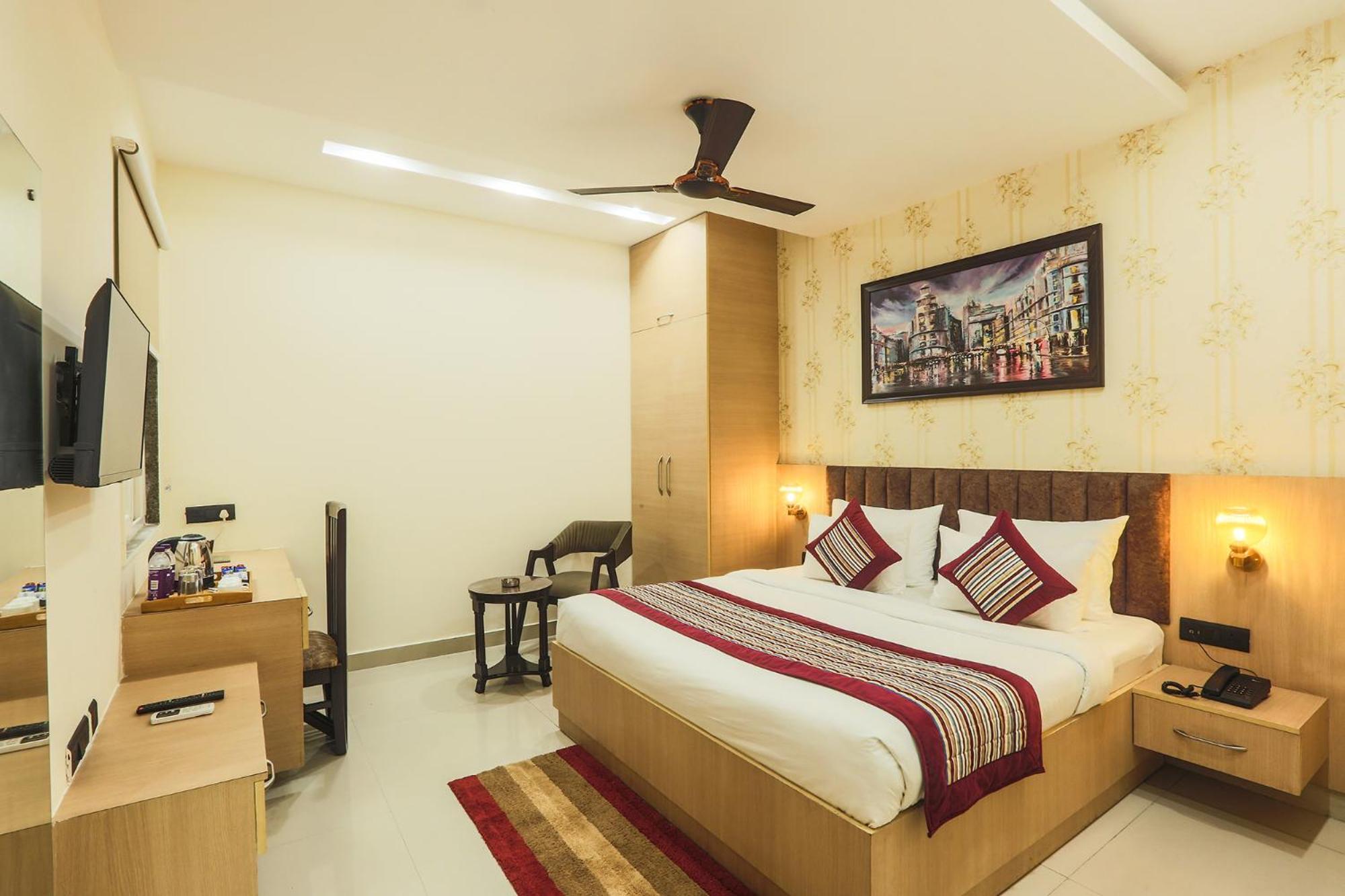 Hotel Green Lotus Luxe Gurgaon Exterior foto